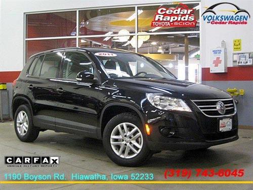 Volkswagen Tiguan 2011 photo 2