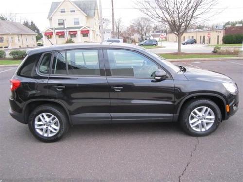 Volkswagen Tiguan 2011 photo 3
