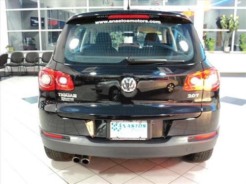 Volkswagen Tiguan 2011 photo 4
