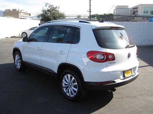 Volkswagen Tiguan 2011 photo 3