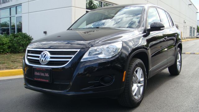 Volkswagen Tiguan 2011 photo 3