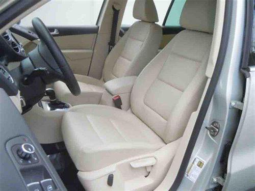 Volkswagen Tiguan 2011 photo 4