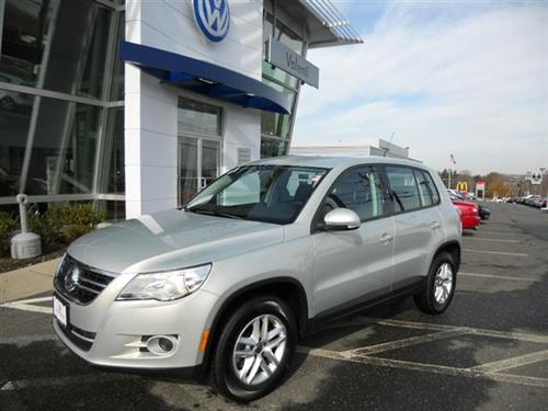 Volkswagen Tiguan SLT Crew Cab Short Bed 4WD Other