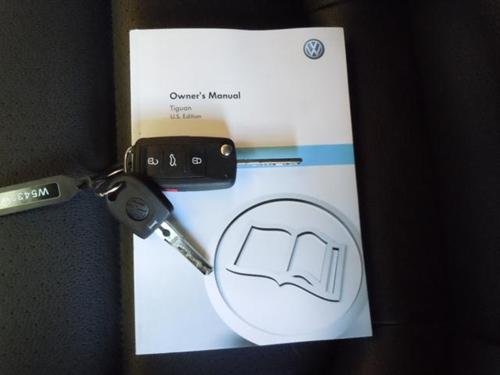 Volkswagen Tiguan 2011 photo 1