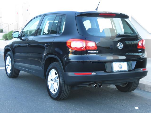 Volkswagen Tiguan 2011 photo 1