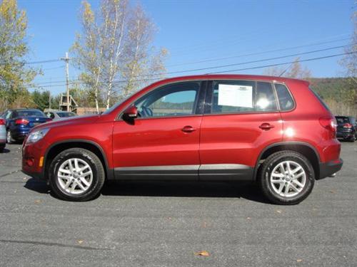 Volkswagen Tiguan 2011 photo 1