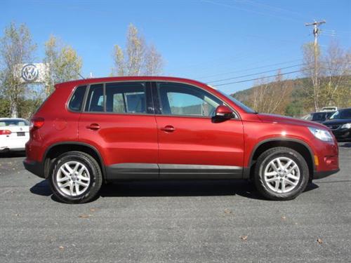 Volkswagen Tiguan 2011 photo 5
