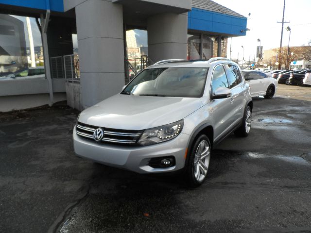 Volkswagen Tiguan 2013 photo 1