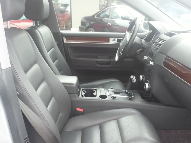 Volkswagen Touareg 2004 photo 4