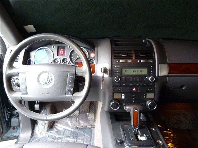 Volkswagen Touareg 2004 photo 4