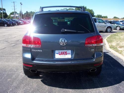 Volkswagen Touareg 2004 photo 1