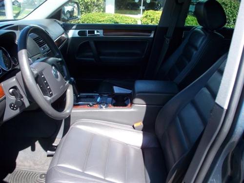 Volkswagen Touareg 2004 photo 3