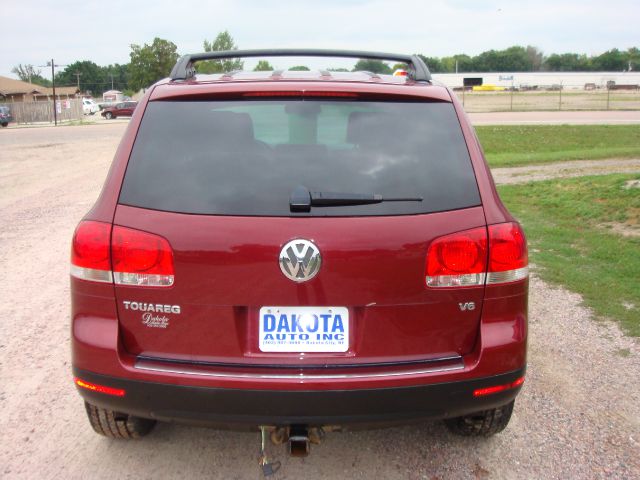 Volkswagen Touareg 2004 photo 2