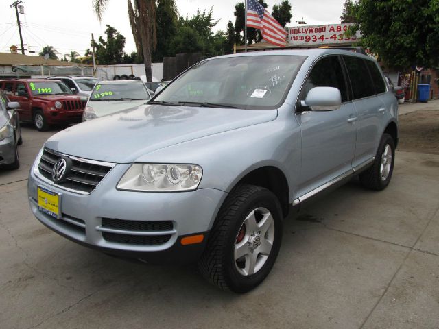 Volkswagen Touareg 2004 photo 2