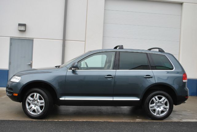 Volkswagen Touareg 2004 photo 3