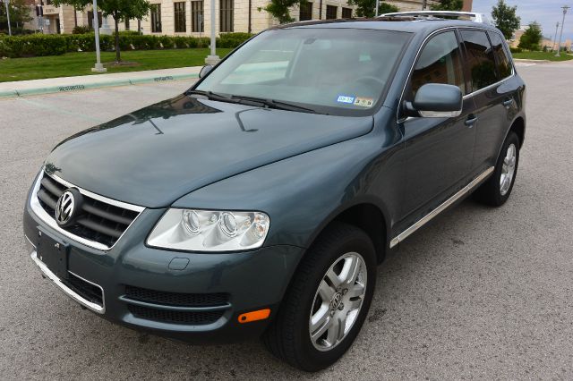 Volkswagen Touareg 2004 photo 2
