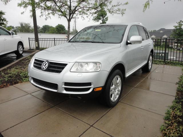 Volkswagen Touareg 2004 photo 2