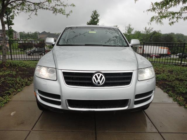 Volkswagen Touareg 2004 photo 3