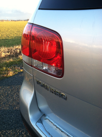 Volkswagen Touareg SE-R SUV