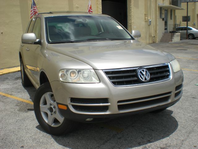 Volkswagen Touareg 2004 photo 19