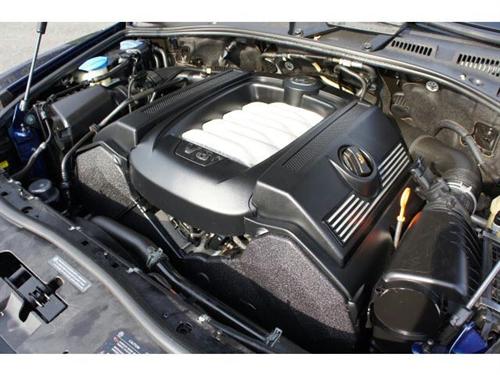 Volkswagen Touareg 2004 photo 2