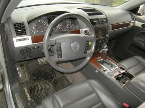 Volkswagen Touareg 4dr Hybrid Sdn Sedan Other