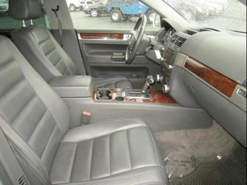 Volkswagen Touareg 2004 photo 3