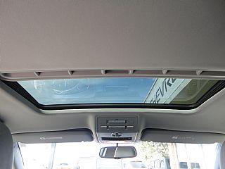 Volkswagen Touareg 4dr Hybrid Sdn Sedan Other