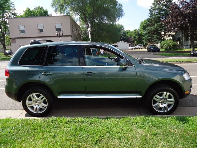 Volkswagen Touareg 2004 photo 4