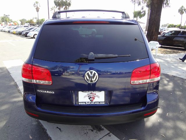 Volkswagen Touareg 2004 photo 3
