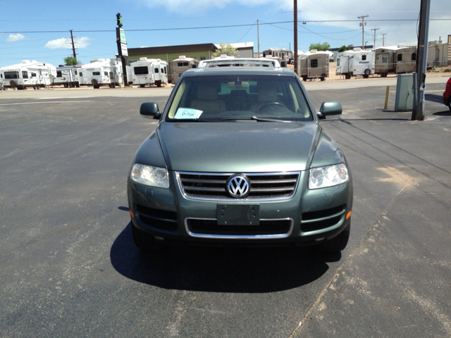 Volkswagen Touareg SE-R SUV