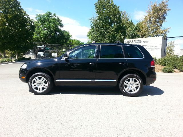 Volkswagen Touareg 2004 photo 4