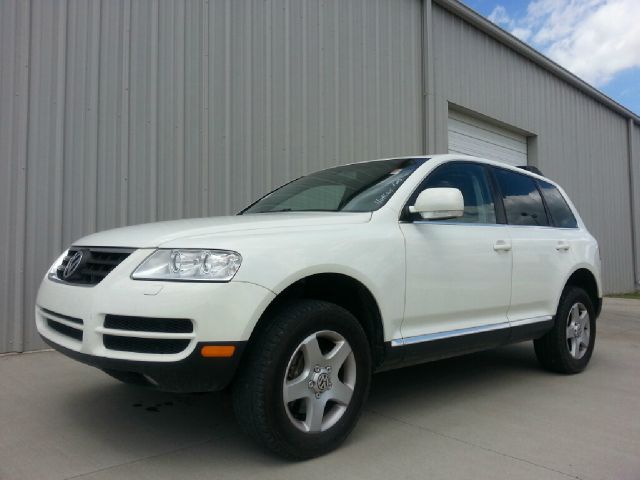 Volkswagen Touareg 2005 photo 1
