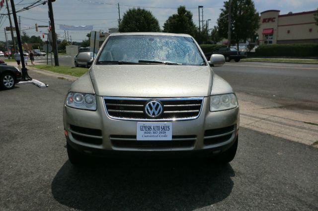 Volkswagen Touareg 2005 photo 1