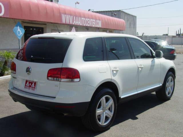 Volkswagen Touareg 2006 photo 1
