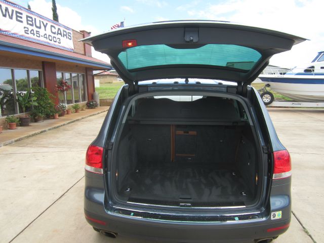 Volkswagen Touareg 2006 photo 3