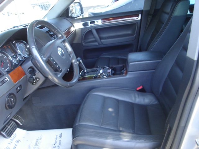 Volkswagen Touareg 2006 photo 21