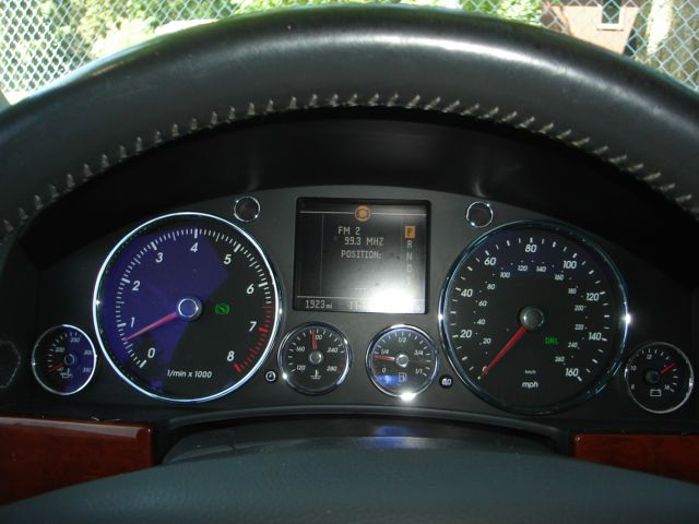 Volkswagen Touareg 2006 photo 24
