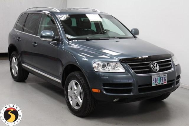 Volkswagen Touareg Red Line Unspecified