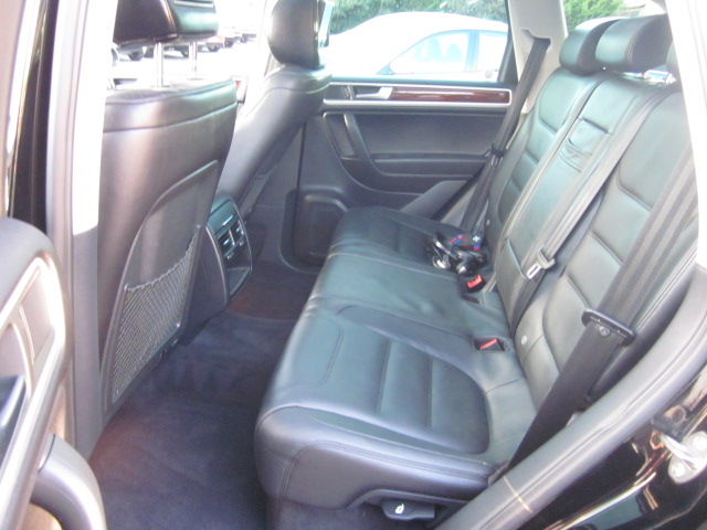 Volkswagen Touareg 2011 photo 4