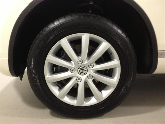 Volkswagen Touareg 2011 photo 4