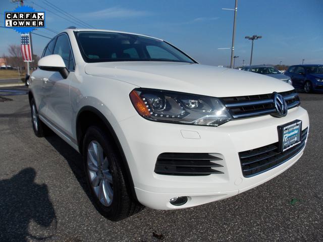 Volkswagen Touareg 2012 photo 3