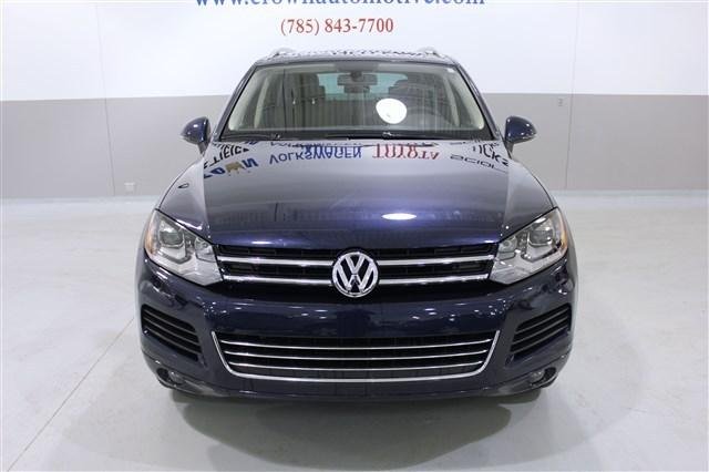 Volkswagen Touareg 2012 photo 5