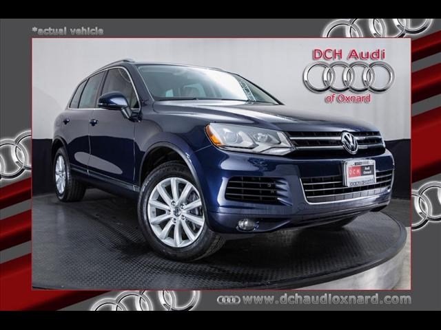 Volkswagen Touareg 2012 photo 2