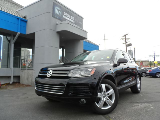 Volkswagen Touareg 2012 photo 4