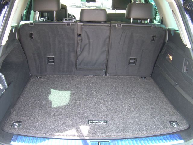 Volkswagen Touareg 2012 photo 19