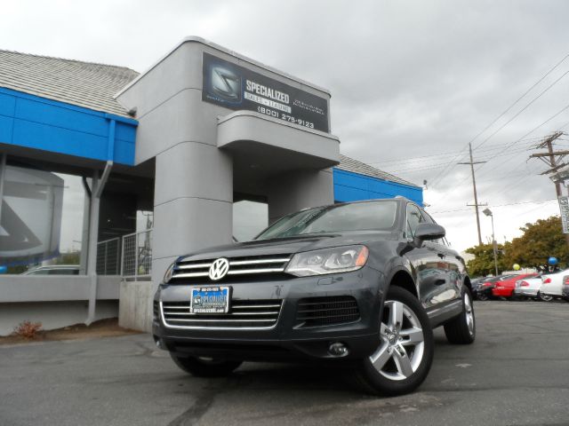 Volkswagen Touareg 2013 photo 3