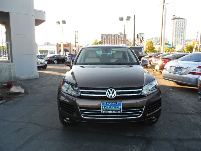 Volkswagen Touareg 2013 photo 23