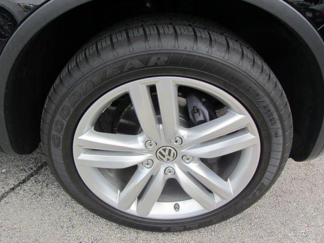 Volkswagen Touareg 2013 photo 13