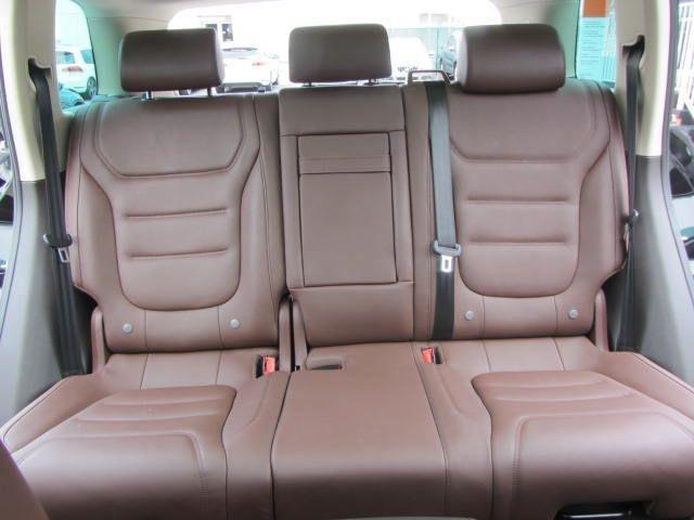 Volkswagen Touareg 2013 photo 17